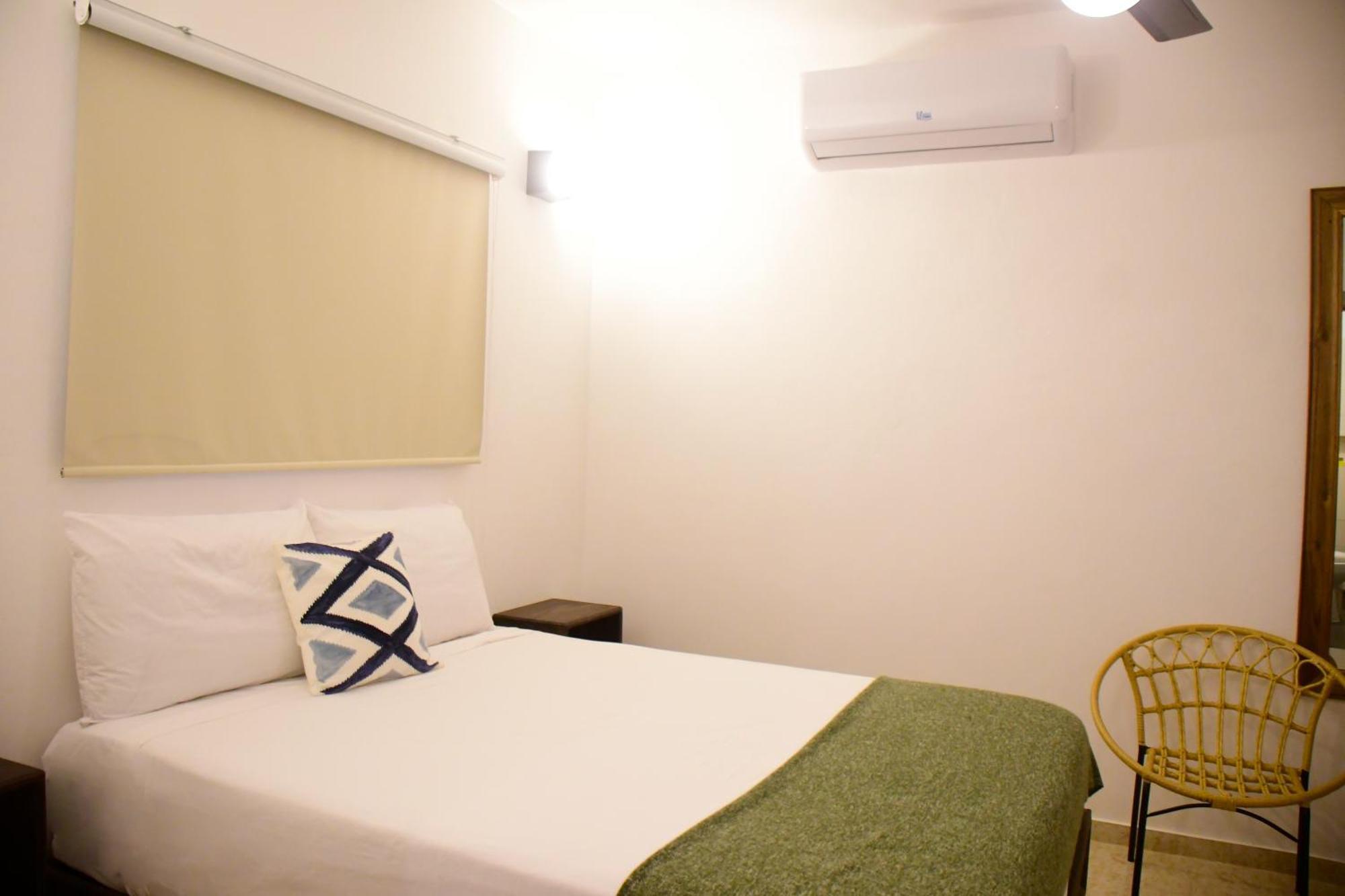 Hostal Marina Samana エクステリア 写真